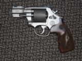 S&W MODEL 986 PERFORMANCE CENTER 7-SHOT REVOLVER IN 9 MM WITH 2-5/8-INCH BARREL -- REDUCED - 1 of 5