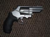 S&W MODEL 69 FIVE-SHOT .44 MAGNUM STAINLESS REVOLVER - 4 of 5
