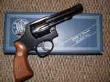 S&WEARLY MODEL 10 FOUR-INCH .38 SPECIAL REVOLVER WITH BOX - 4 of 5