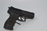 H&K P-30 PISTOL IN 9MM GERMAN MANUFACTURE WITH THREE MAGAZINES - REDUCED - 4 of 6