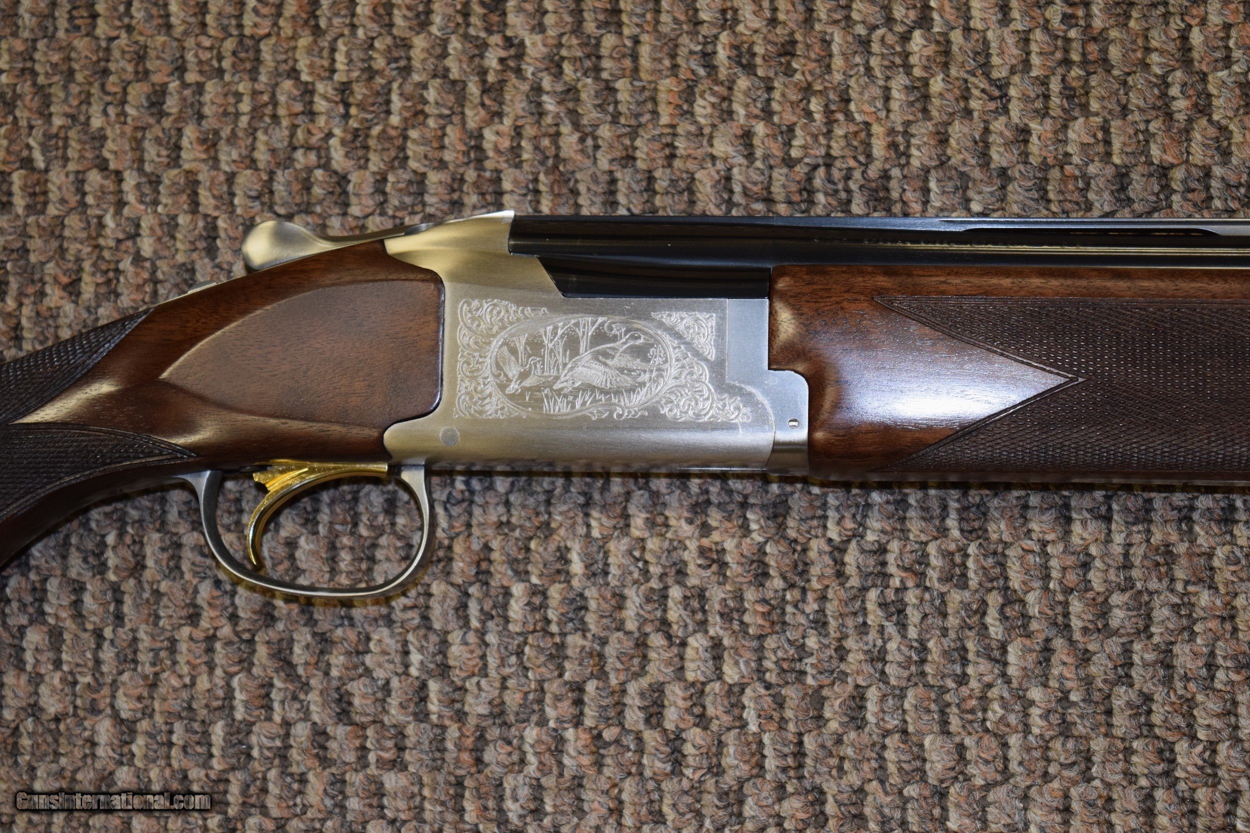 BROWNING MODEL 725 