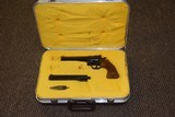 ORIGINAL DAN WESSON MODEL 15-2V REVOLVER IN .357 MAGNUM WITH TWO BARRELS AND CASE - 8 of 11