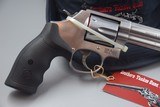 SMITH AND WESSON MODEL 686 FOUR-INCH .357 MAGNUM REVOLVER - 5 of 8 SMITH AND WESSON MODEL 686 FOUR-INCH .357 MAGNUM REVOLVER - 5 of 8