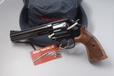 S&W MODEL 586 SIX-INCH CLASSIC .357 MAGNUM REVOLVER - 1 of 10