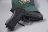 GLOCK MODEL 48 SINGLE-STACK 9 MM PISTOL MINT HARDLY USED... - 6 of 7