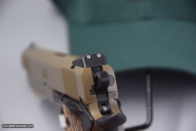 SPECIAL DEAL...KIMBER 1911 DESERT WARRIOR .CLASSIC 45 ACP PISTOL FINISHED IN FDE - - Image 8 of 10