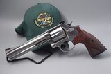 SMITH AND WESSON MODEL 686 DELUX SIX-INCH REVOLVER IN .357 MAGNUM - 1 of 7