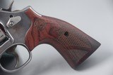 SMITH AND WESSON MODEL 686 DELUX SIX-INCH REVOLVER IN .357 MAGNUM - 2 of 7