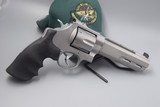 SMITH & WESSON MODEL 629 PERFORMANCE CENTER 