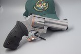 TAURUS MODEL M-44 STAINLESS 4-INCH PORTED .44 MAGNUM REVOLVER - BLOWOUT!!! - 8 of 9