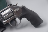 S&W MODEL 617 STAINLESS .22 LR REVOLVER 10-SHOT 6-INCH - 5 of 9