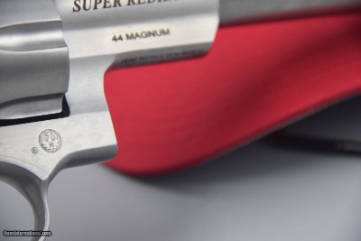 RUGER SUPER REDHAWK .44 MAGNUM 9-1/2-INCH STAINLESS REVOLVER GRERAT DISCOUNTED PRICE! - Image 7 of 9
