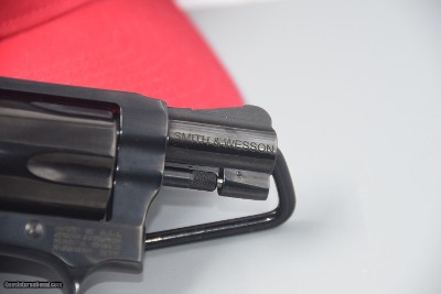 S&W MODEL 36 
