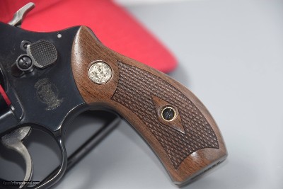 S&W MODEL 36 