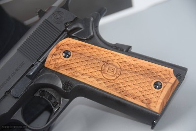 AMERICAN CLASSIC/TRI-STAR38 SUPER 1911 GOVERNMENT MODEL - Image 3 of 9