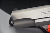 COLT 1911 GI CLASSIC GOVERNMENT MODEL IN 38 SUPER STAINLESS - 2 of 8