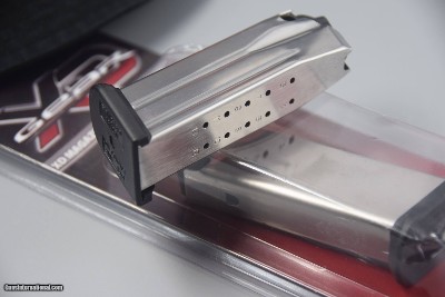 TWO SPRINGFIELD ARMORY XD COMPACT 9 MM/13 round MAGAZINES