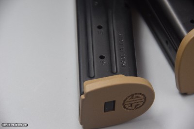 SIG SAUER MODEL 320 C or MODEL 18 MAGAZINES 9 MM WITH FDE FLOORPLATES - Image 3 of 5
