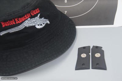 COLT MUSTANG ORIGINAL GRIPS