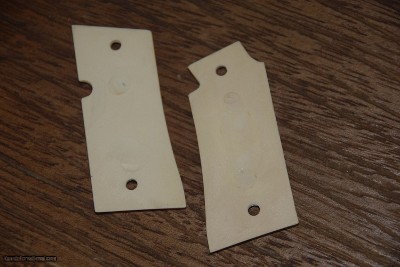 COLT MUSTANG SCRIMSHAW FAUX IVORY GRIPS - Image 3 of 3