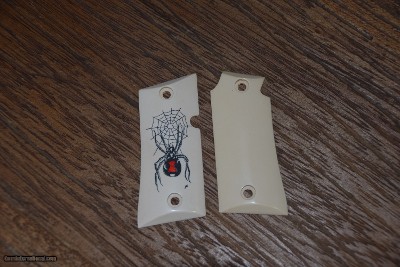 COLT MUSTANG SCRIMSHAW FAUX IVORY GRIPS