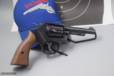 S&W MODEL 10 CLASSIC 4-INCH 38 SPECIAL REVOLVER IN BLUE NO LOCK - Image 6 of 8
