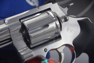 NEW COLT ANACONDA .45 COLT STAINLESS REVOLVER - Image 4 of 9