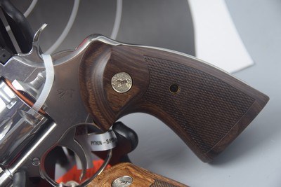 COLT 3-INCH STAINLESS PYTHON 357 Magnum Revolver - Image 4 of 8