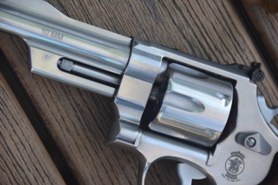 S&W MODEL 610 MOUNTAIN GUN - Image 4 of 7