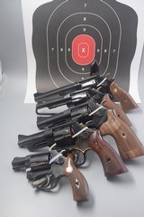 SMITH & WESSON 