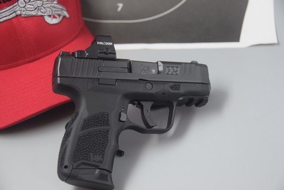 H&K MODEL CC9 PISTOL WITH FACTORY-INSTALLED HOLOSUN SIGHT - Image 11 of 12