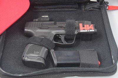 H&K MODEL CC9 PISTOL WITH FACTORY-INSTALLED HOLOSUN SIGHT - Image 5 of 12