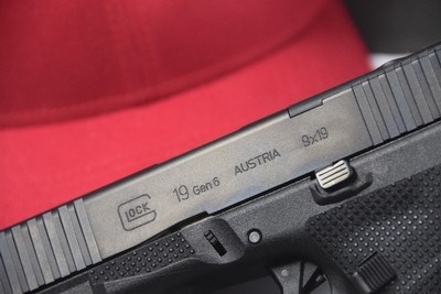 GLOCK MODEL 19 GENERATION 6 - MOS (OPTICS-READY) - Image 2 of 9