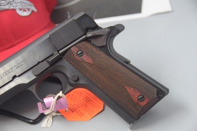 COLT 38 SUPER GOVERNMENT MODEL 1911 SERIES 70 WITH CUSTOM GRIPS.... - Image 5 of 5