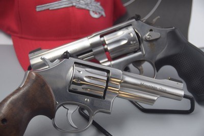 INSTANT COLLECTOR'S PACKAGE OF A PAIR OF S&W MODEL 617's - Image 7 of 7