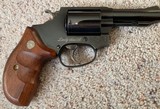 Smith & Wesson 36 Ladysmith (LS36)
38 spec.
3 inch barrel - 1 of 4