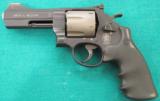 Very scarce lite weight S&W 41 magnum model 357PD in the original case with ammo. - 3 of 5