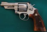 S&W 624 (no dash)
Stainless Steel with 4 inch barrel - 2 of 2