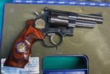 Smith & Wesson Collectors Association M29
- 1 of 14