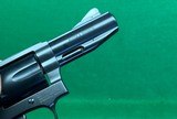 Discontinued S&W 632, 327 Federal Magnum, as new in case. - 5 of 6
