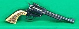 Old model Ruger Super Blackhawk 44 Magnum - 1 of 9