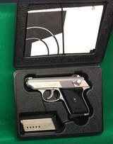 Walther TPH in 22 LR. near new in box with docs & 2 clips - 1 of 7