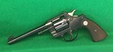 Colt Officers Model Match 22 LR from 1941 in the original box with documents - 2 of 12