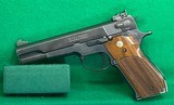 Smith & Wesson model 52-2, as NIB with extra clip and tools. - 4 of 7