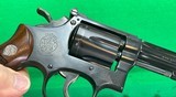 Early Smith & Wesson K22 from 1951, 5 screw with original diamond grips. - 4 of 4