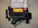 GLOCK 27 Generation 4 with 3 MAGS 40S&W - 1 of 7