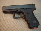 GLOCK 19 Generation 3 with 2 MAGS 9mm - 7 of 8