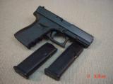 GLOCK 19 Generation 3 with 2 MAGS 9mm - 3 of 8