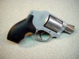 SMITH & WESSON 642-1 38 SPL +P AIRWEIGHT - 3 of 4