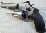 SMITH & WESSON MODEL 66 357 MAG COMBAT MAGNUM - 3 of 3
